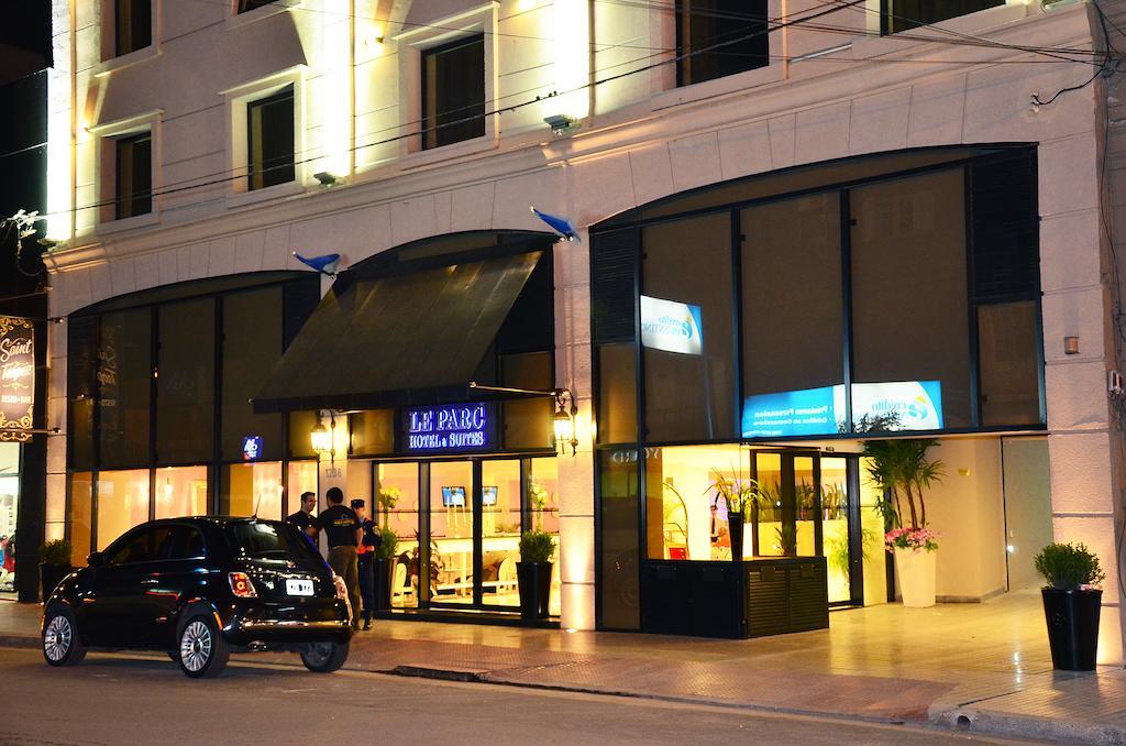 Le Parc Hotel & Suite Villa María エクステリア 写真